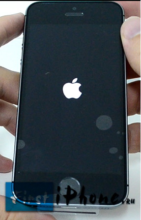 Первое включение и первый экран на iPhone 5s