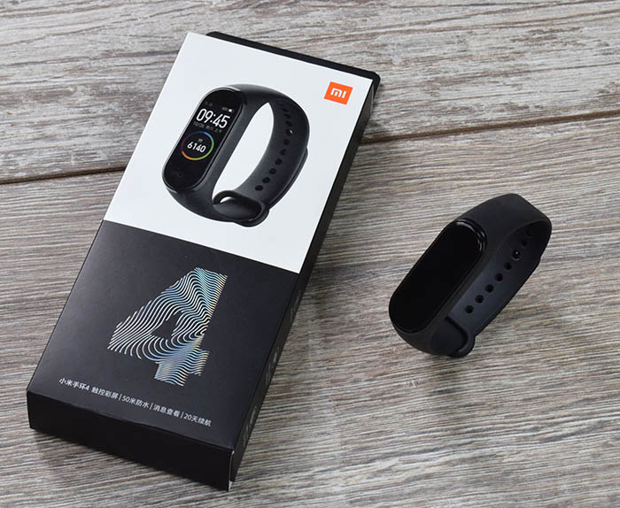 Как подключить Xiaomi Mi Band 4