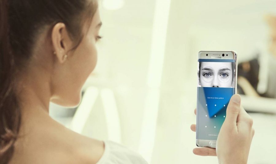 Настройки сканера радужной оболочки глаза на Samsung Galaxy S8.