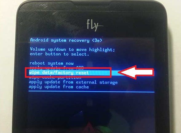 Как выполнить жесткий сброс настроек на смартфоне или планшете Fly?